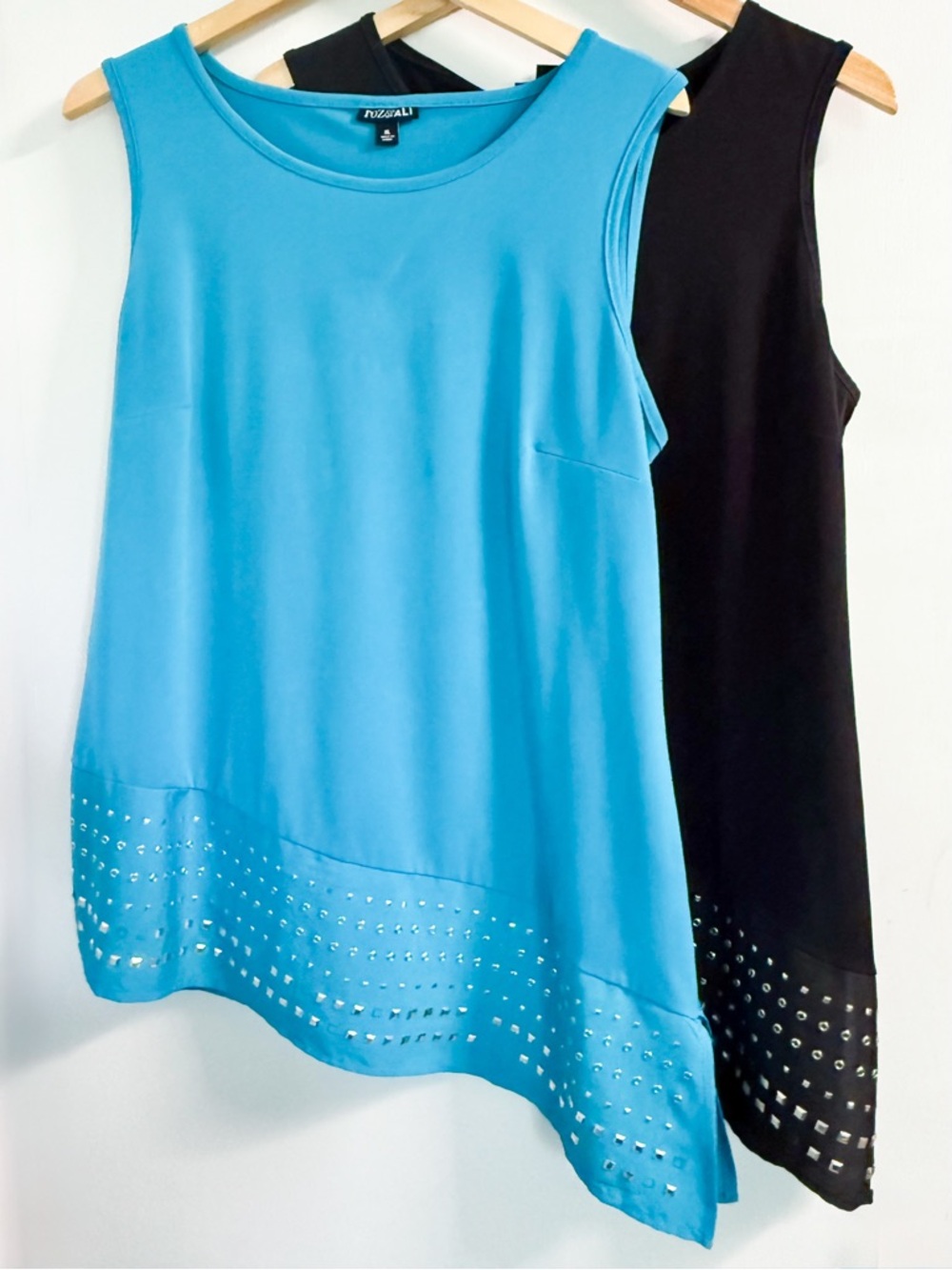 Roz & Ali Studded Hem Sleeveless Top Bundle XL Blue Black 2 Pack
